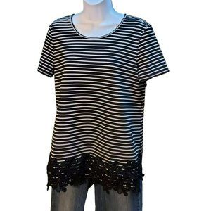 Cece Black White Striped Applique Women's Medium Short Sleeve Casual Top